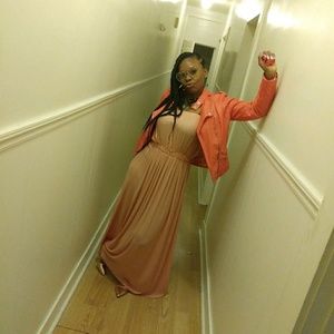 Meet your Posher, Sharron